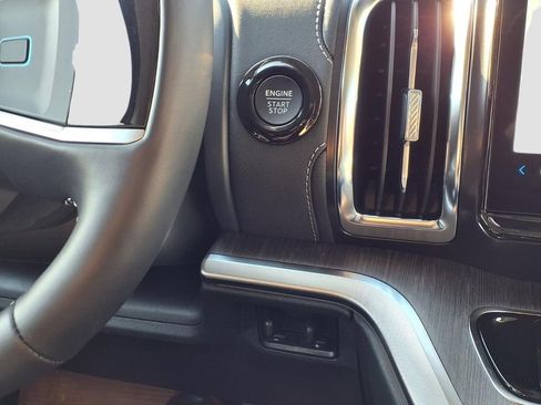 New 2026 Ford Expedition Max Platinum AWD/4WD image 16