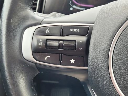 Used 2024 Kia Sportage EX image 23