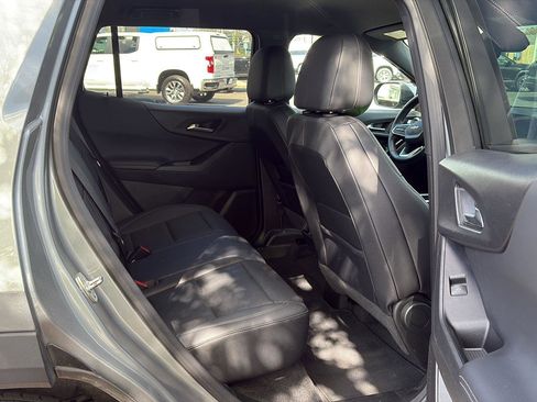 Certified 2025 Chevrolet Equinox LT w/ Convenience Package II AWD/4WD image 11