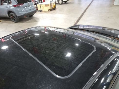 New 2025 Nissan Sentra SV w/ SV Premium Package image 10