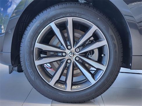 Used 2026 Jaguar F-PACE R-Dynamic S image 10