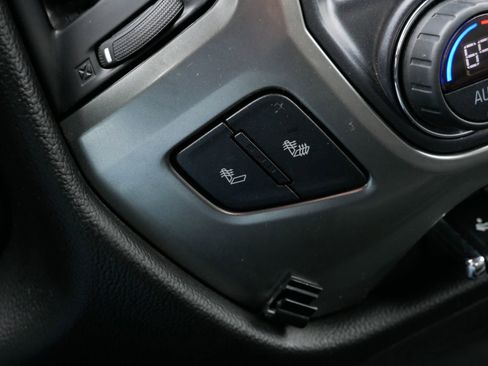 Used 2018 Chevrolet Silverado 1500 LT w/ All Star Edition image 21