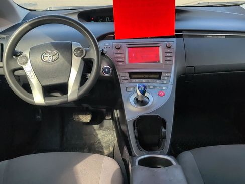 Used 2013 Toyota Prius Two image 14