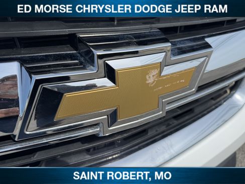 Used 2017 Chevrolet Colorado W/T w/ WT Convenience Package RWD image 9
