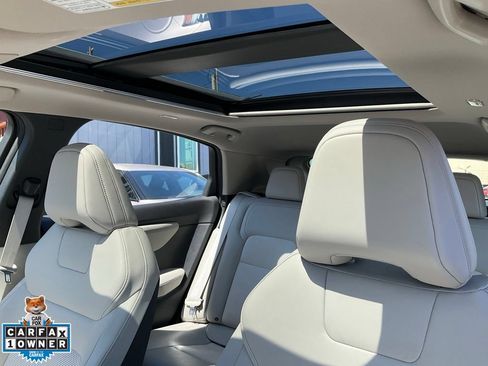 Used 2023 Nissan Ariya FWD image 19