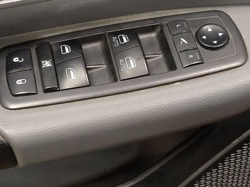 Used 2019 RAM 1500 Big Horn RWD image 27