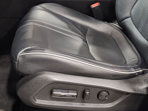 Used 2023 Honda Pilot Elite image 45