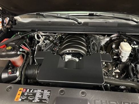 Used 2017 Chevrolet Tahoe LT AWD/4WD image 19