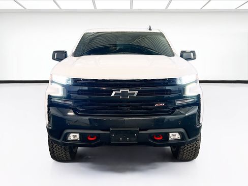 Used 2020 Chevrolet Silverado 1500 LT Trail Boss AWD/4WD image 2