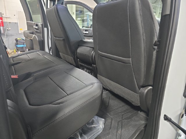Used 2022 Chevrolet Silverado 2500 LTZ w/ Safety Package AWD/4WD image 13