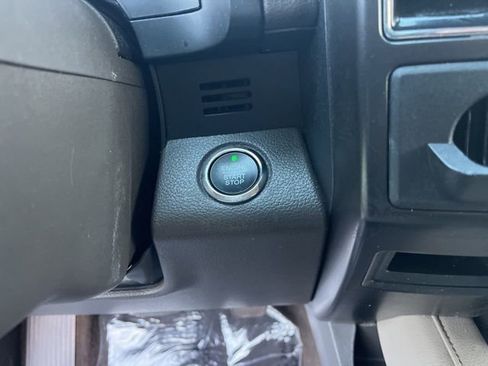 Used 2021 Ford Expedition Limited RWD image 23