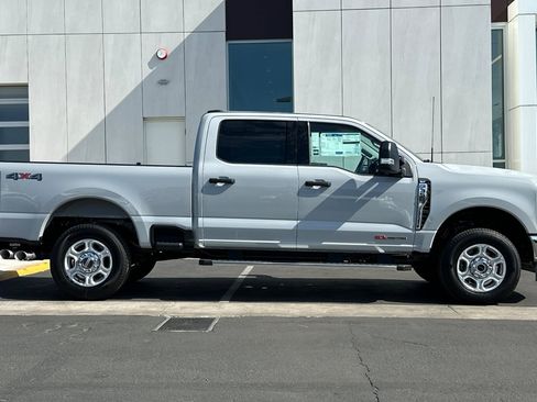 New 2026 Ford F350 XLT image 2