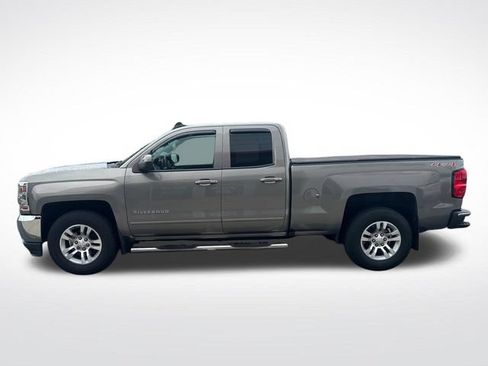 Used 2017 Chevrolet Silverado 1500 LT w/ All Star Edition AWD/4WD image 6