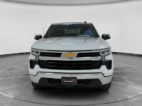Used 2024 Chevrolet Silverado 1500 LT AWD/4WD image 8