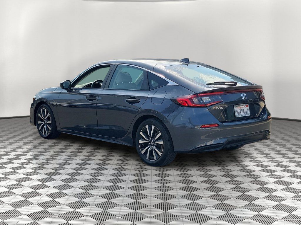 Certified 2023 Honda Civic EX-L image 4