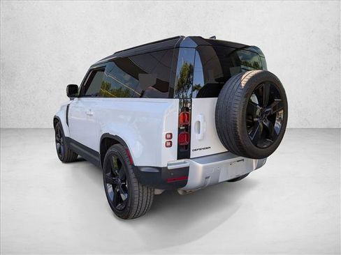 Used 2023 Land Rover Defender 90 S image 7