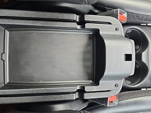 Certified 2020 Jeep Cherokee Latitude Plus image 31