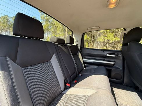 Used 2016 Toyota Tundra SR5 w/ SR5 Upgrade Package AWD/4WD image 20