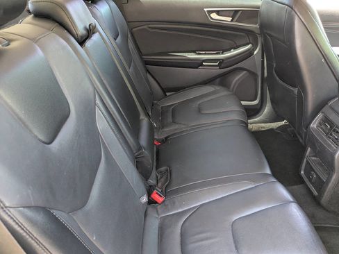 Used 2016 Ford Edge Titanium image 14