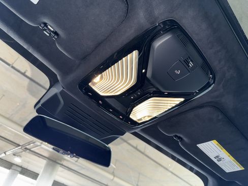 New 2026 BMW X7 xDrive40i w/ Executive Package image 22