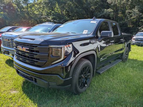 Certified 2025 GMC Sierra 1500 Pro w/ Graphite Edition RWD image 3