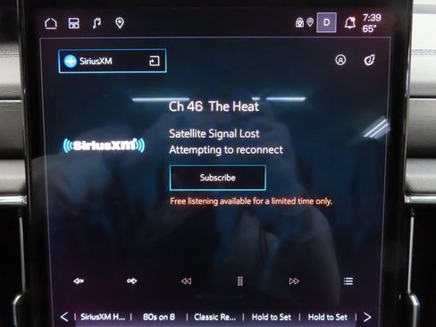 Used 2025 GMC Yukon Denali image 23