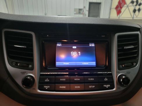 Used 2016 Hyundai Tucson SE w/ Option Group 02 image 29