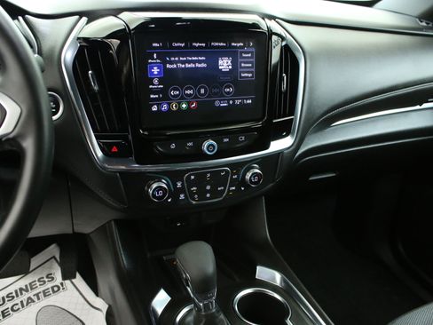Certified 2023 Chevrolet Traverse LT w/ LPO, Floor Liner Package AWD/4WD image 19