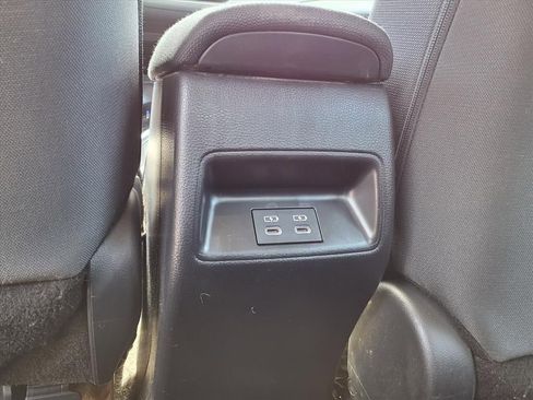 Used 2023 Toyota Corolla LE image 37