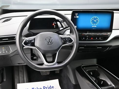 Used 2023 Volkswagen ID.4 Pro image 31