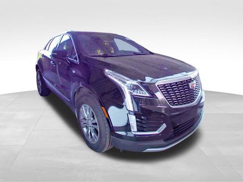 Used 2023 Cadillac XT5 Premium Luxury w/ LPO, Floor Liner Package AWD/4WD image 4