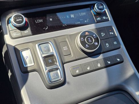 Used 2024 Hyundai Palisade Calligraphy AWD/4WD image 25