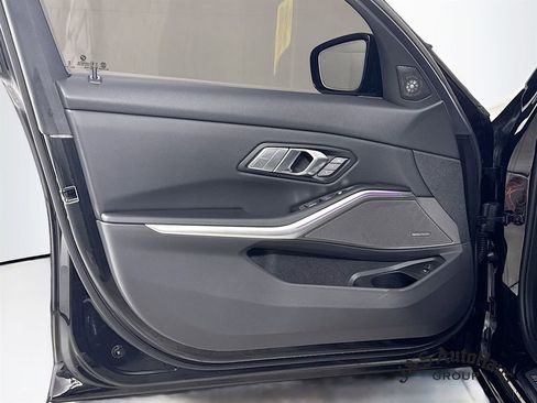 Used 2025 BMW M340i xDrive w/ Parking Assistance Package image 22