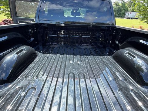 New 2026 RAM 2500 Big Horn AWD/4WD image 13