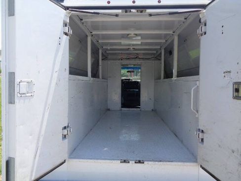 Used 2015 Ford E-350 and Econoline 350 Super Duty w/ Power Windows & Locks Group RWD image 5