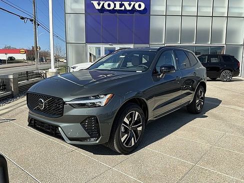 New 2026 Volvo XC60 B5 Plus w/ Climate Package image 3