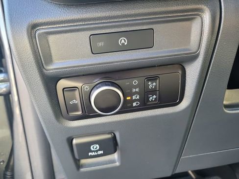 Used 2025 Ford F150 STX image 17