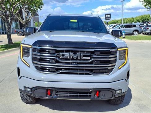 Used 2025 GMC Sierra 1500 AT4 w/ AT4 Premium Package AWD/4WD image 25