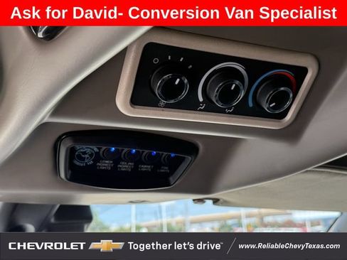 Used 2020 GMC Savana 2500 Extended w/ Enhanced Convenience Package RWD image 25