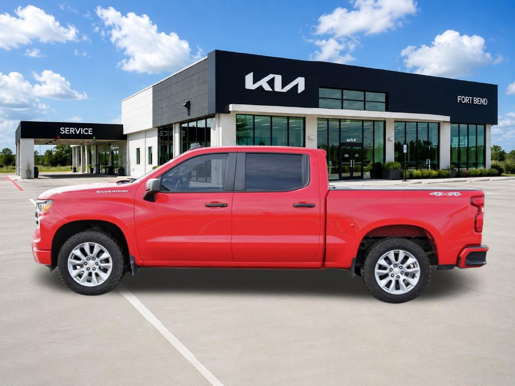 Used 2022 Chevrolet Silverado 1500 Custom AWD/4WD image 8