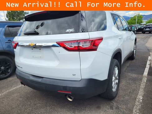 Used 2021 Chevrolet Traverse LT AWD/4WD image 5