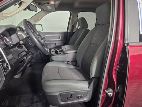 Used 2017 RAM 1500 Big Horn RWD image 11