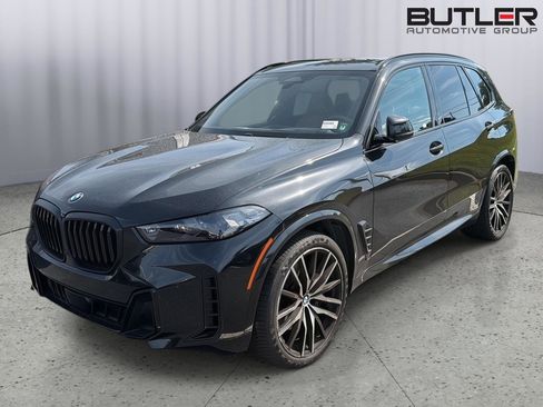 Used 2024 BMW X5 xDrive40i w/ M Sport Package AWD/4WD image 2