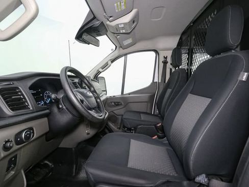 Used 2024 Ford Transit 250 Low Roof w/ Exterior Upgrade Package RWD image 31