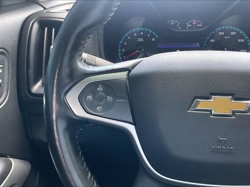 Used 2020 Chevrolet Colorado LT RWD image 12