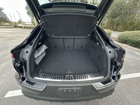 Certified 2022 Porsche Cayenne S image 20