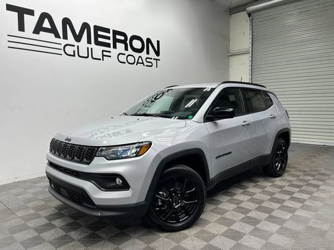 New 2026 Jeep Compass Latitude AWD/4WD image 1