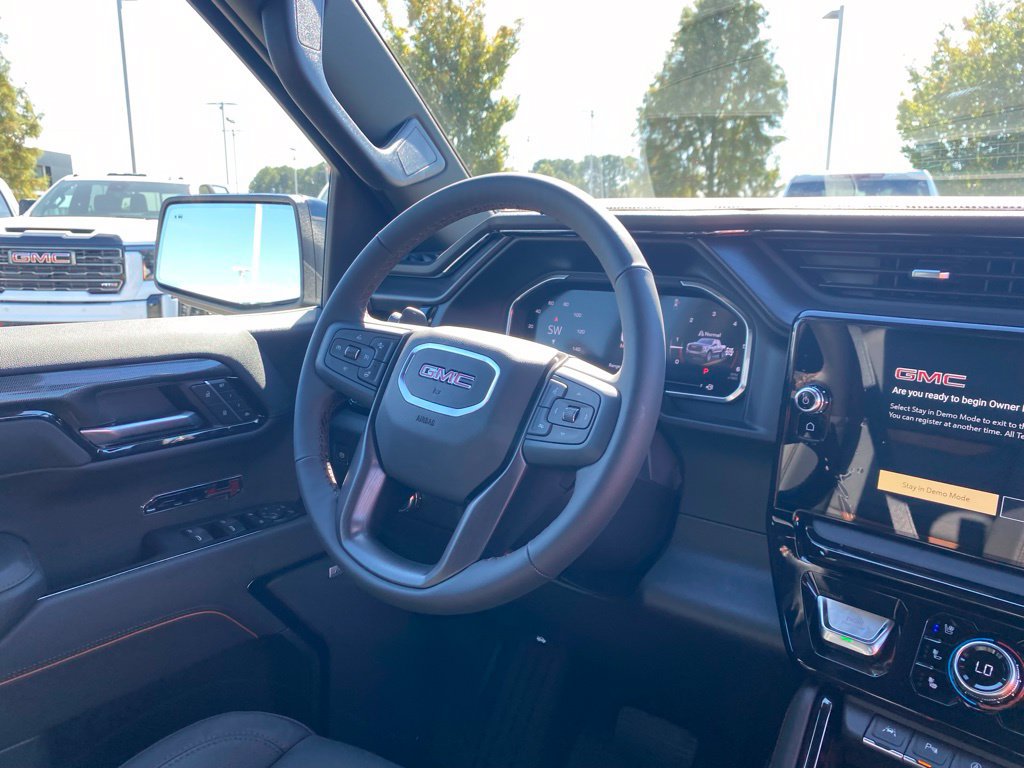 New 2026 GMC Sierra 1500 AT4 w/ AT4 Premium Package AWD/4WD image 33