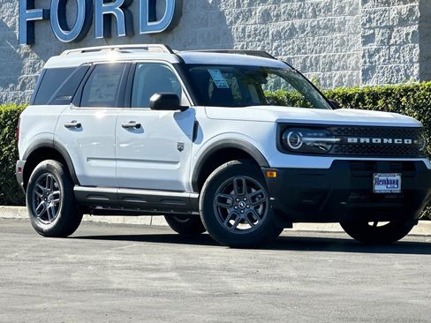 New 2025 Ford Bronco Sport Big Bend image 2