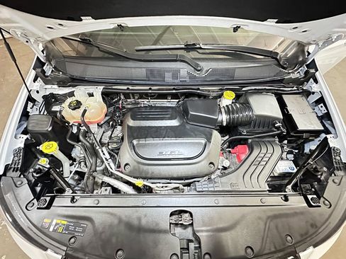 Certified 2022 Chrysler Pacifica Touring-L w/ S Appearance Package image 55